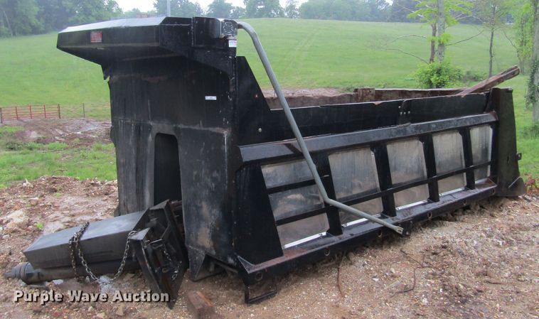 image for item IL9370 Heil  dump bed