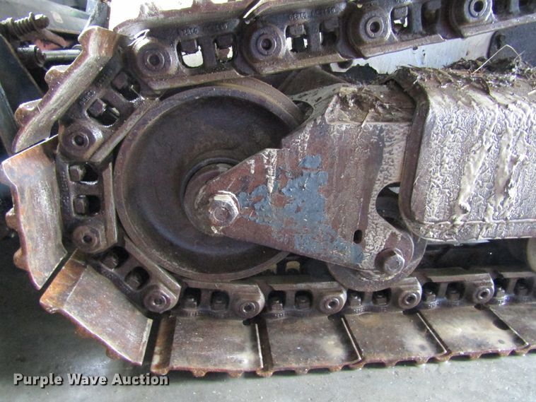 image for item IL9374 2011 Bobcat T320  tracked skid steer loader