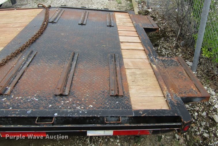 image for item IL9391 2016 Appalachian  tilt deck equipment trailer
