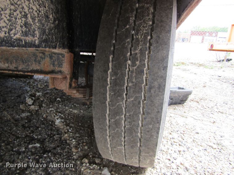 image for item IL9391 2016 Appalachian  tilt deck equipment trailer