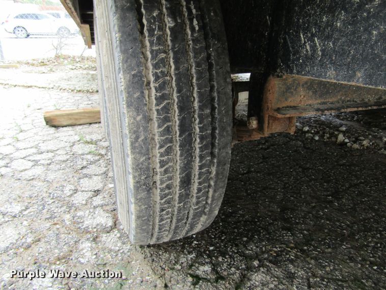 image for item IL9391 2016 Appalachian  tilt deck equipment trailer