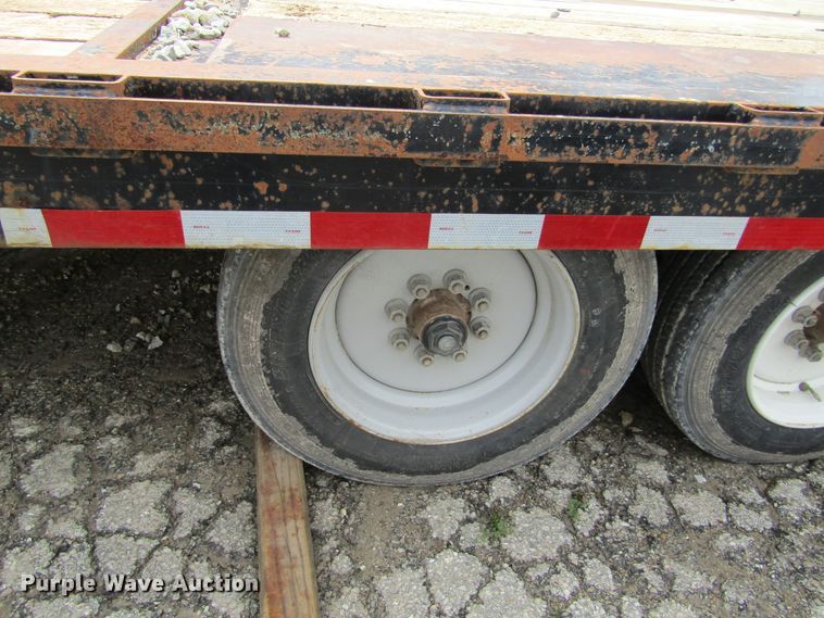 image for item IL9391 2016 Appalachian  tilt deck equipment trailer