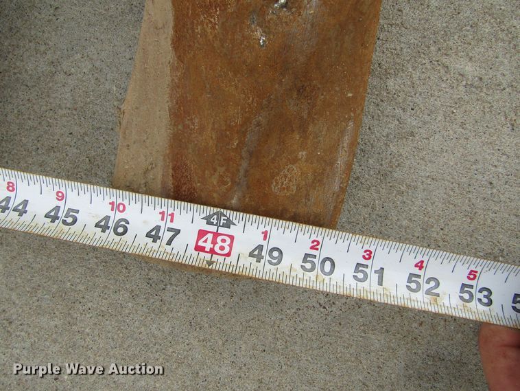 image for item IL9394 2011 John Deere 250G LC  excavator