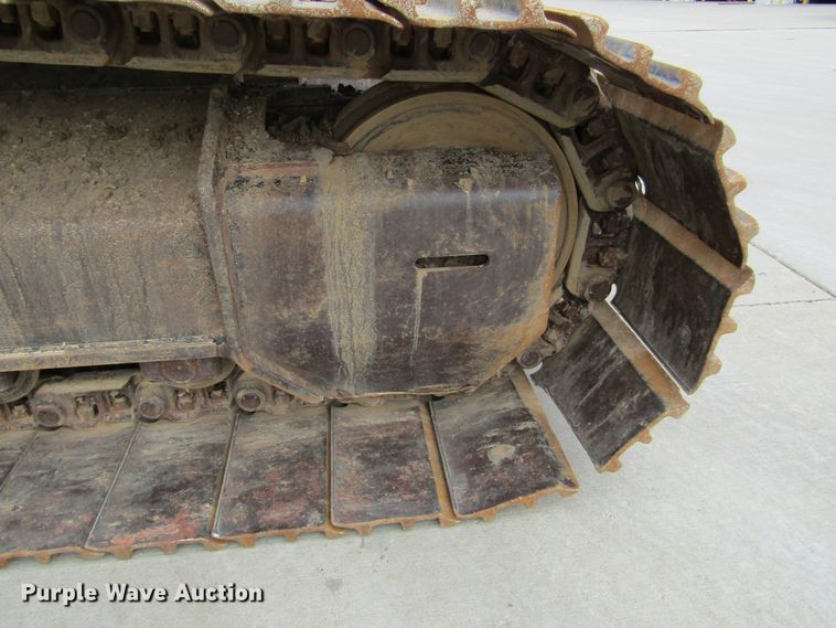 image for item IL9394 2011 John Deere 250G LC  excavator