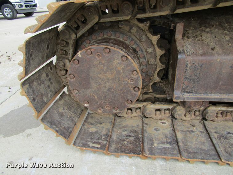 image for item IL9394 2011 John Deere 250G LC  excavator