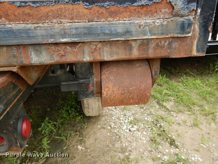 image for item IL9420 2021 Doolittle  dump trailer