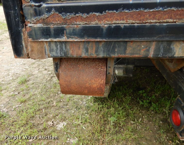 image for item IL9420 2021 Doolittle  dump trailer