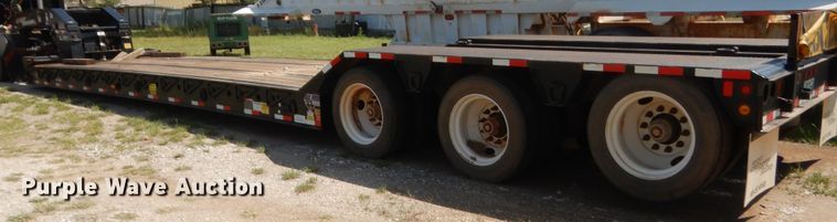 image for item IP9759 2017 Eager Beaver 50GL  lowboy equipment trailer