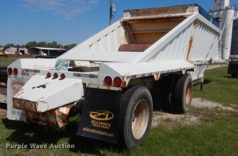 image for item IP9760 2012 Construction Trailer Specialists EDT42LW  bottom dump trailer