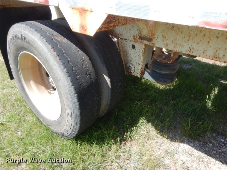 image for item IP9760 2012 Construction Trailer Specialists EDT42LW  bottom dump trailer