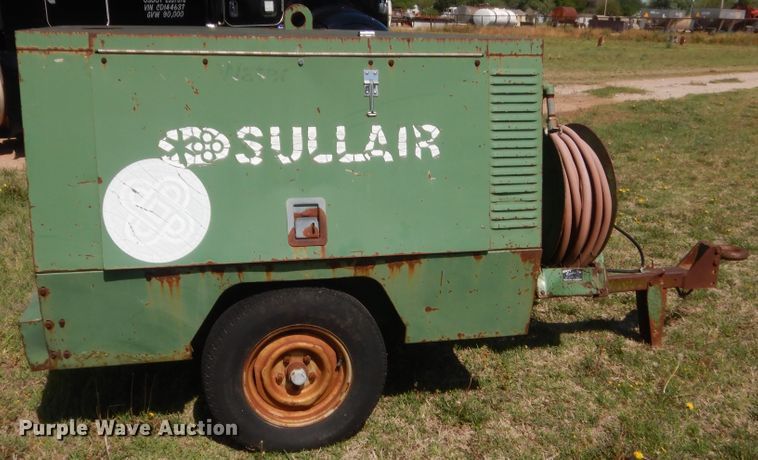 image for item IP9761 Sullair 100DP0-KUB  air compressor