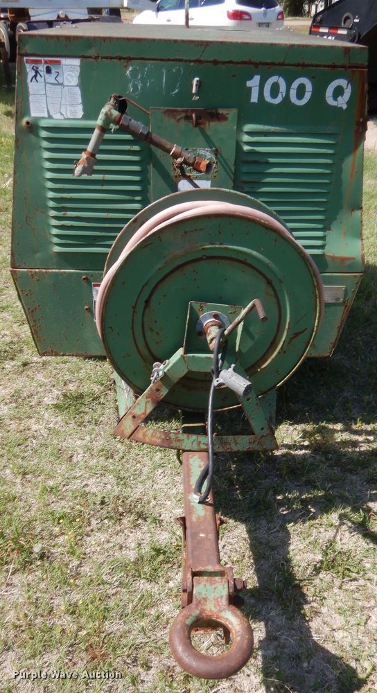 image for item IP9761 Sullair 100DP0-KUB  air compressor