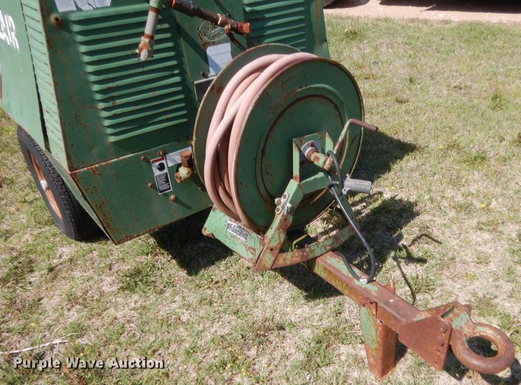 image for item IP9761 Sullair 100DP0-KUB  air compressor