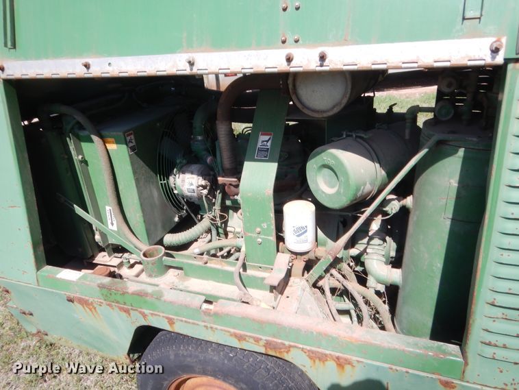 image for item IP9761 Sullair 100DP0-KUB  air compressor