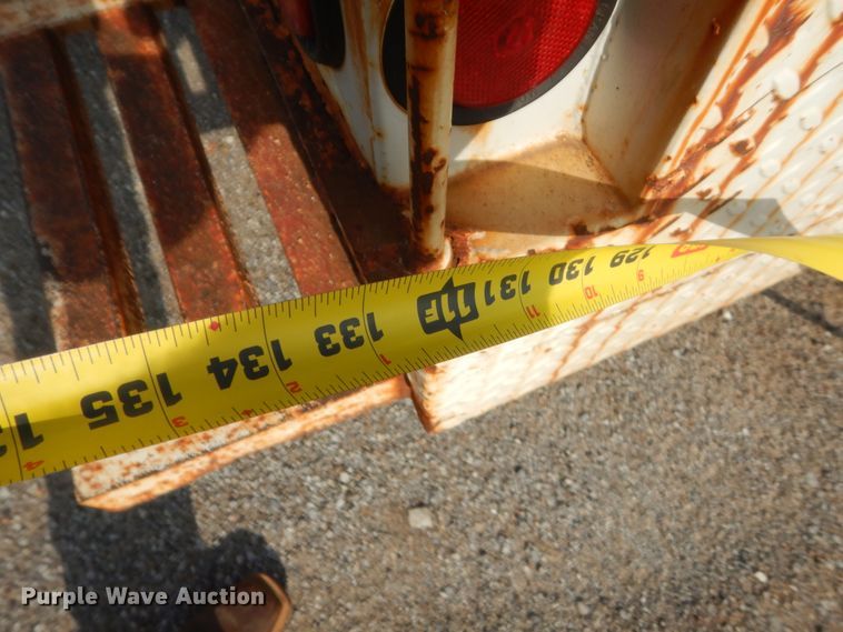 image for item IP9773 2006 Ford F550  bucket truck