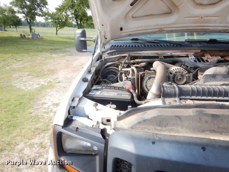 image for item IP9773 2006 Ford F550  bucket truck