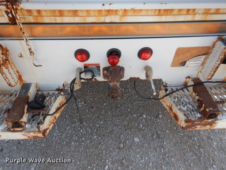 image for item IP9774 2006 Ford F550  bucket truck