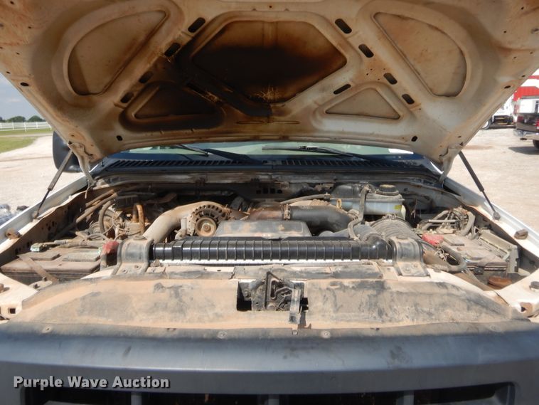 image for item IP9774 2006 Ford F550  bucket truck