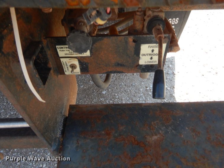 image for item IP9775 2008 Sterling Bullet  bucket truck