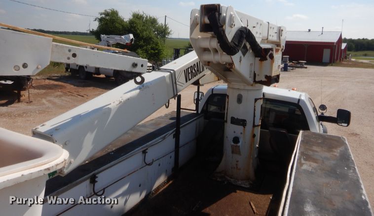 image for item IP9775 2008 Sterling Bullet  bucket truck