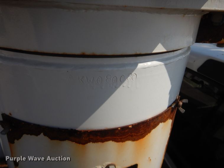 image for item IP9775 2008 Sterling Bullet  bucket truck