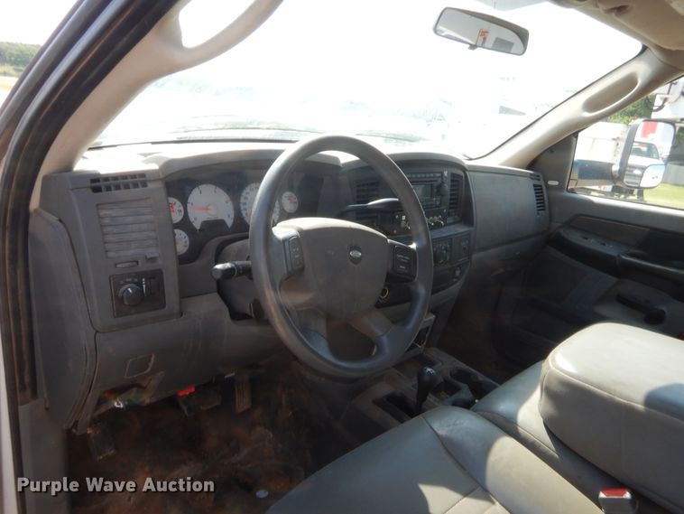 image for item IP9775 2008 Sterling Bullet  bucket truck