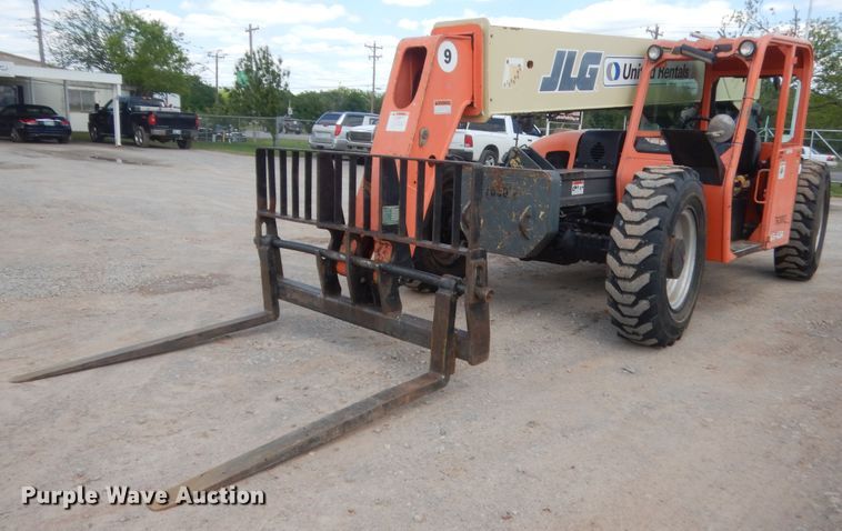 image for item IP9781 2005 JLG G9-43A  telehandler