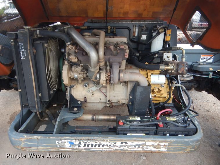 image for item IP9781 2005 JLG G9-43A  telehandler