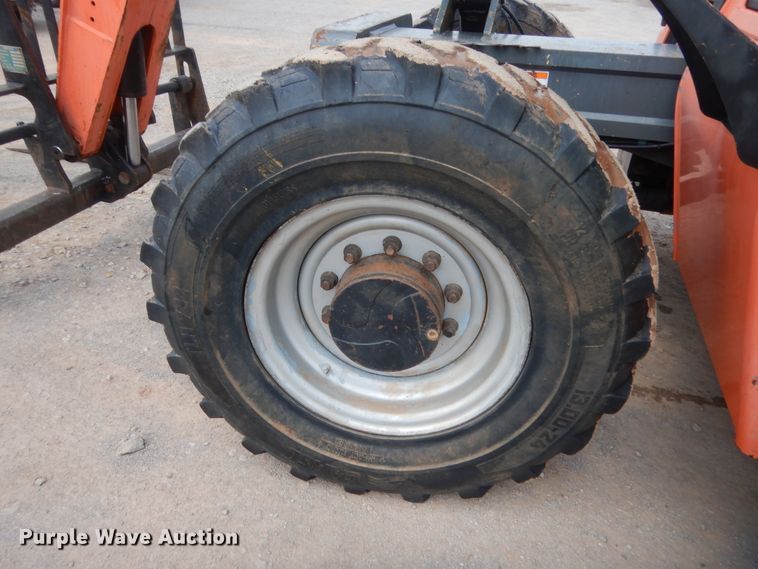 image for item IP9781 2005 JLG G9-43A  telehandler