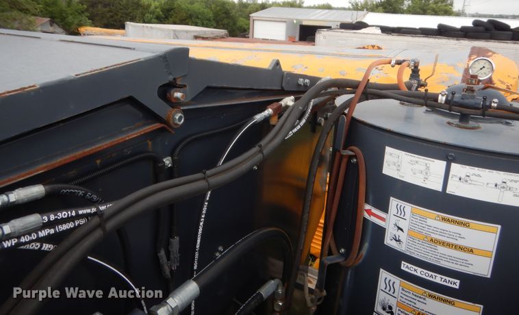 image for item IP9830 Bergkamp FP5  pot hole patcher bed