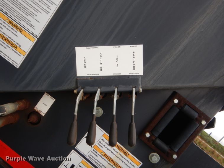 image for item IP9830 Bergkamp FP5  pot hole patcher bed