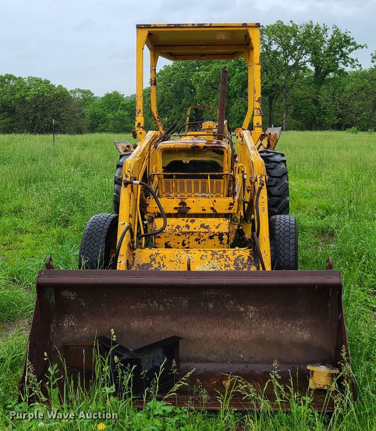 image for item IQ9180 Ford  backhoe