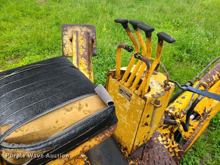 image for item IQ9180 Ford  backhoe