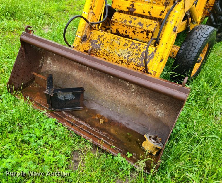 image for item IQ9180 Ford  backhoe