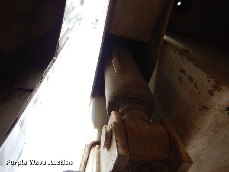 image for item IQ9462 2013 Ford F550 XL Super Duty  bucket truck