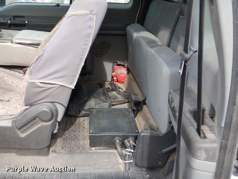 image for item IQ9462 2013 Ford F550 XL Super Duty  bucket truck