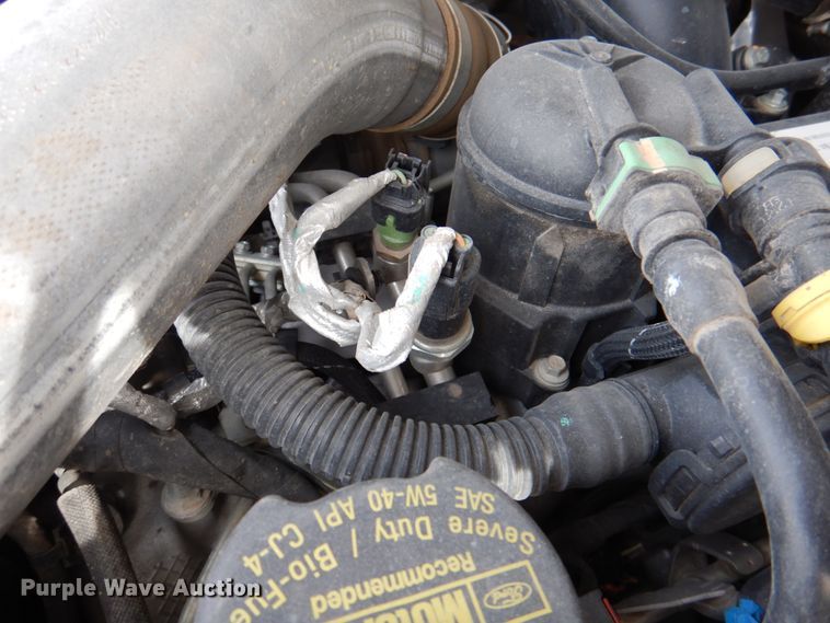 image for item IQ9462 2013 Ford F550 XL Super Duty  bucket truck