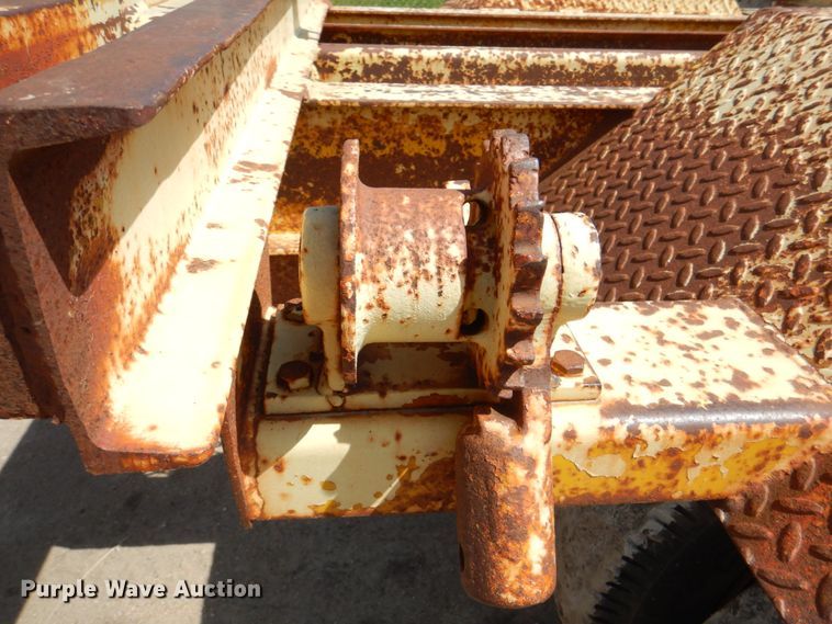 image for item IQ9464 1991 Evans-Plugge P14DS9 pole trailer