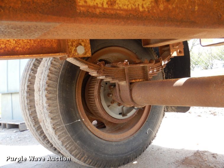 image for item IQ9464 1991 Evans-Plugge P14DS9 pole trailer