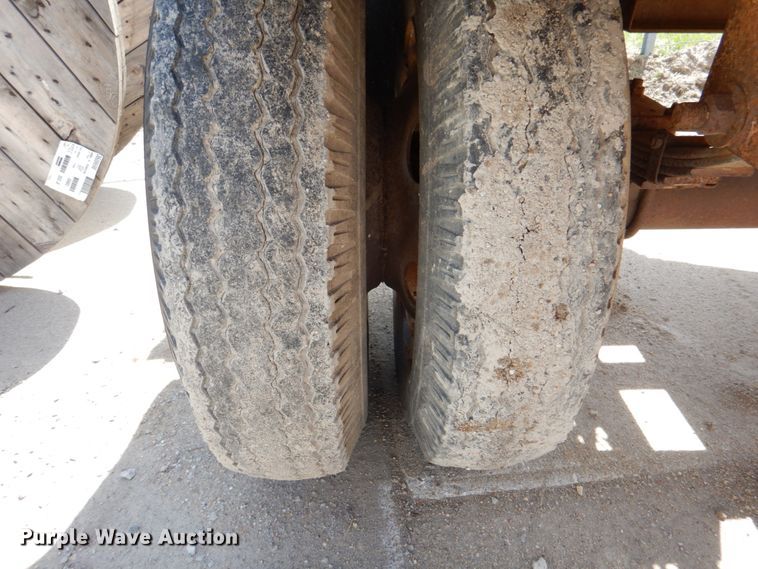 image for item IQ9464 1991 Evans-Plugge P14DS9 pole trailer