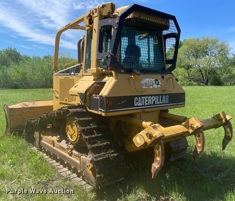 image for item IR9982 2006 Caterpillar D5N XL  dozer
