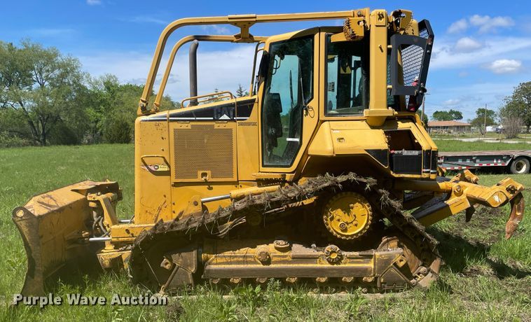 image for item IR9982 2006 Caterpillar D5N XL  dozer