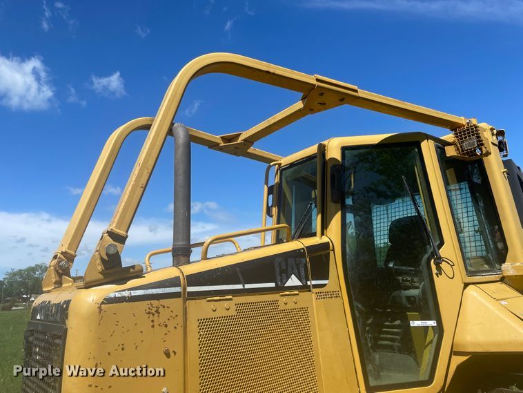 image for item IR9982 2006 Caterpillar D5N XL  dozer