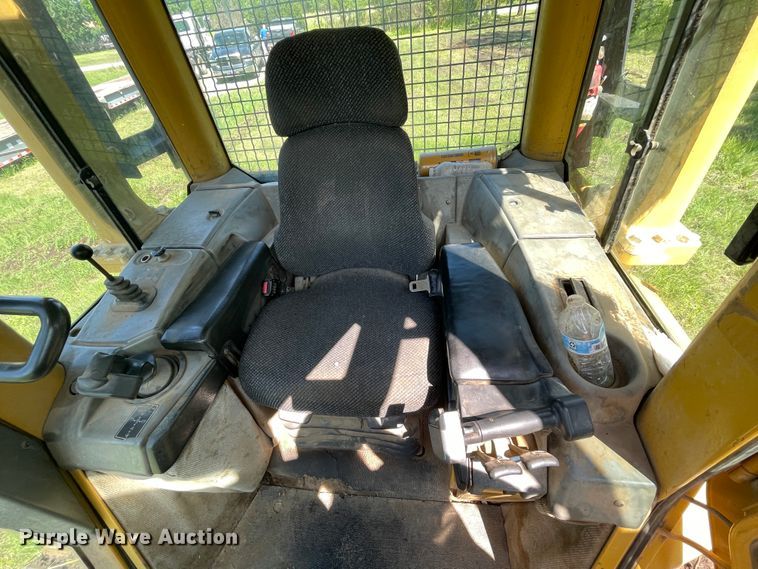 image for item IR9982 2006 Caterpillar D5N XL  dozer