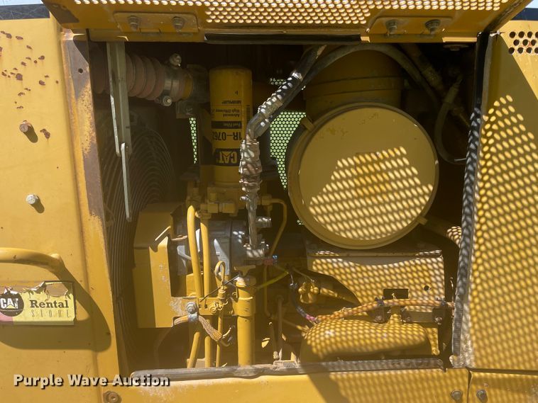 image for item IR9982 2006 Caterpillar D5N XL  dozer