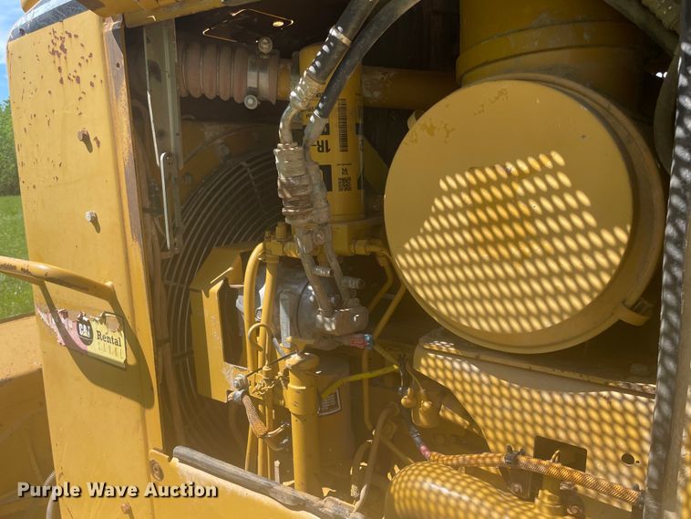 image for item IR9982 2006 Caterpillar D5N XL  dozer