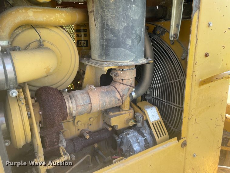 image for item IR9982 2006 Caterpillar D5N XL  dozer