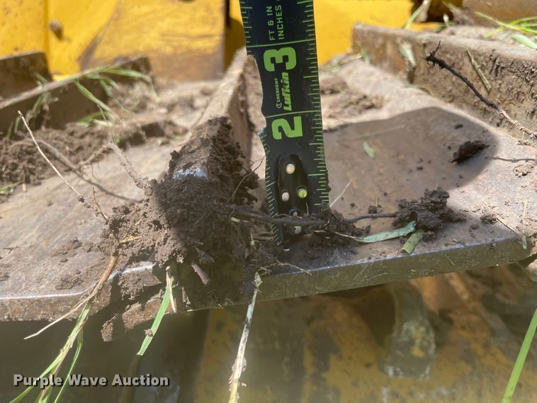 image for item IR9982 2006 Caterpillar D5N XL  dozer