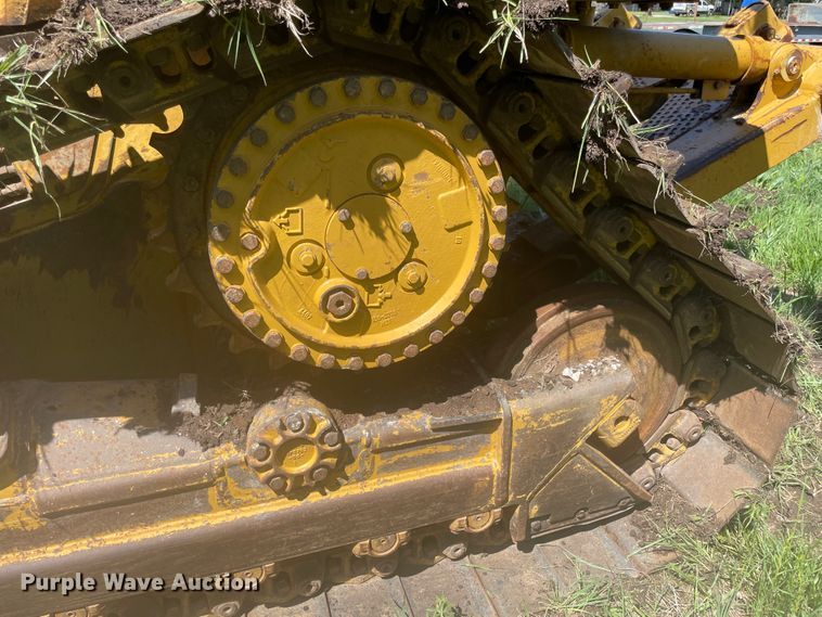 image for item IR9982 2006 Caterpillar D5N XL  dozer