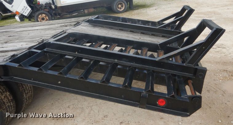 image for item IT9055 1994 Cronkhite  equipment trailer